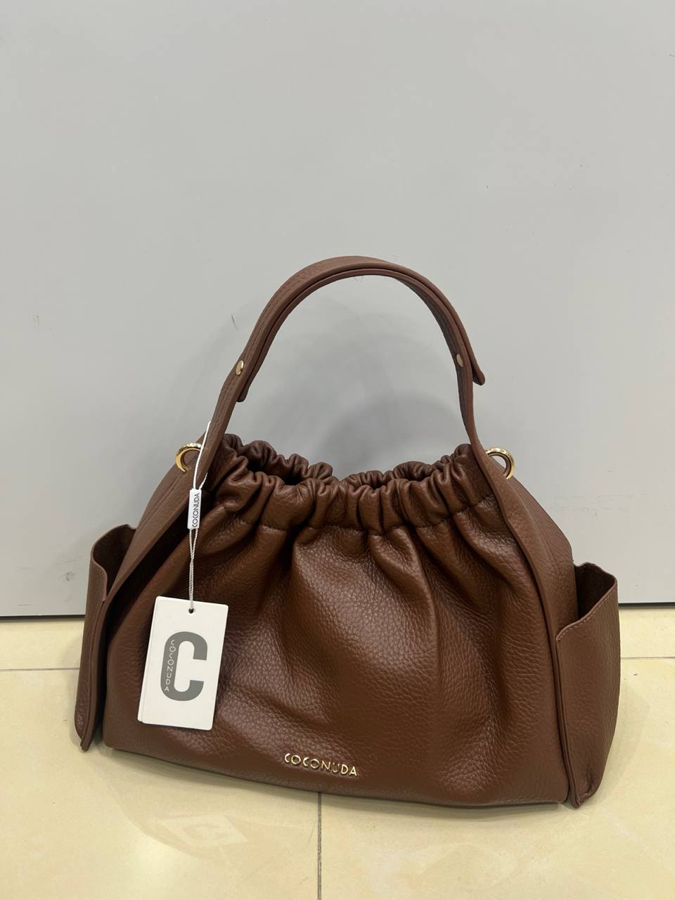Borsa Donna Coconuda – Eleganza Morbida in Color Cuoio