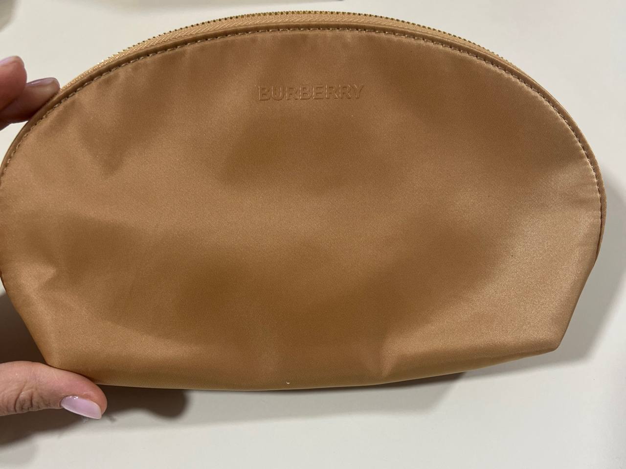 Burberry Beauty - Pochette "Essentials" Color Biscotto